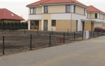 Wybór ogrodzenia domu